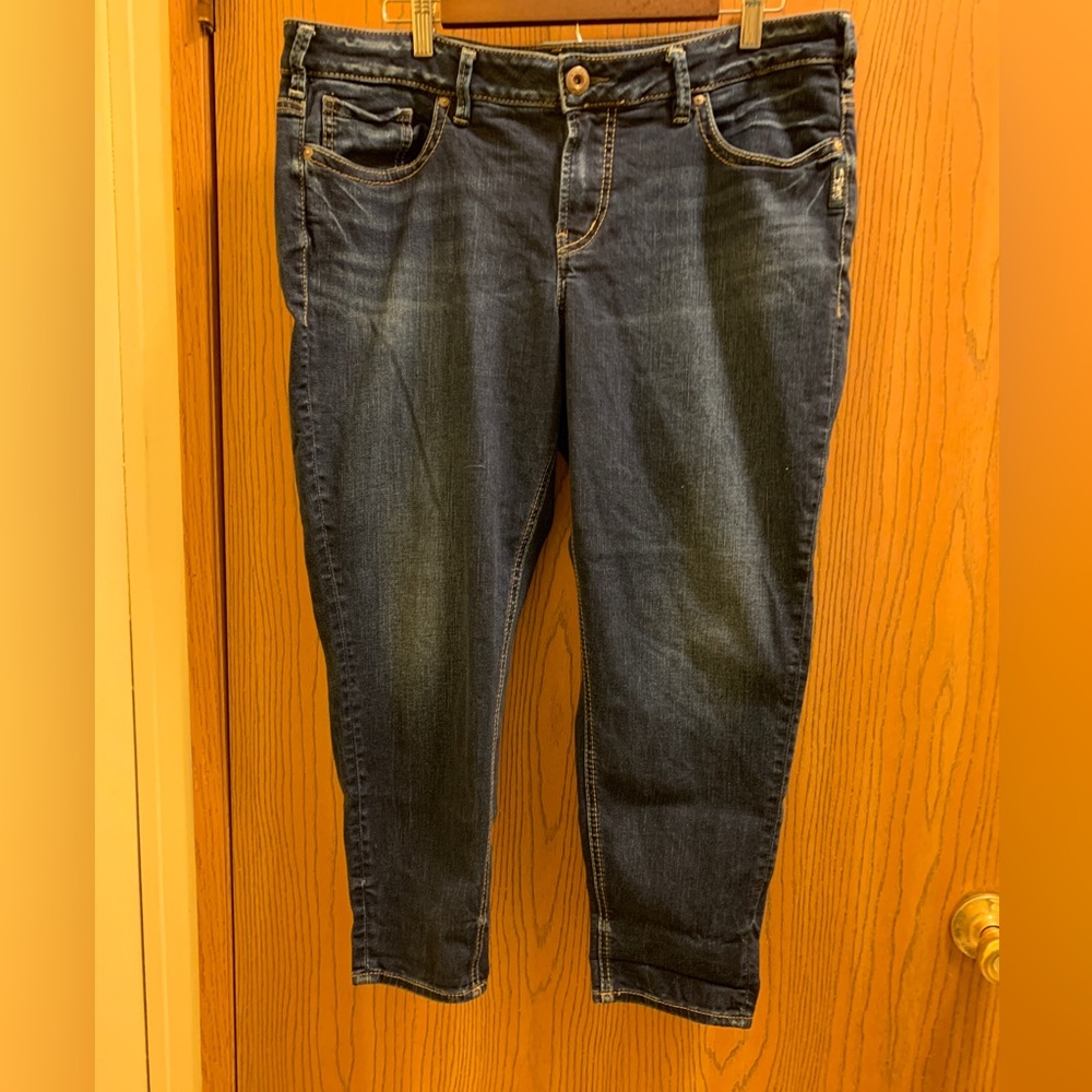 Silver jean’s Vigoss size 16  length 25  good condition
